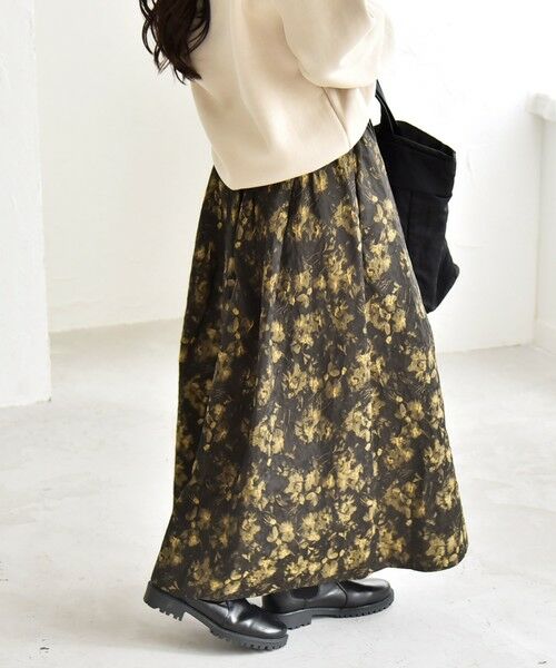 SHIPS / シップス ロング・マキシ丈スカート | quaranciel:〈洗濯機可能〉フラワー ジャカード タック ギャザー フレア スカート | 詳細21