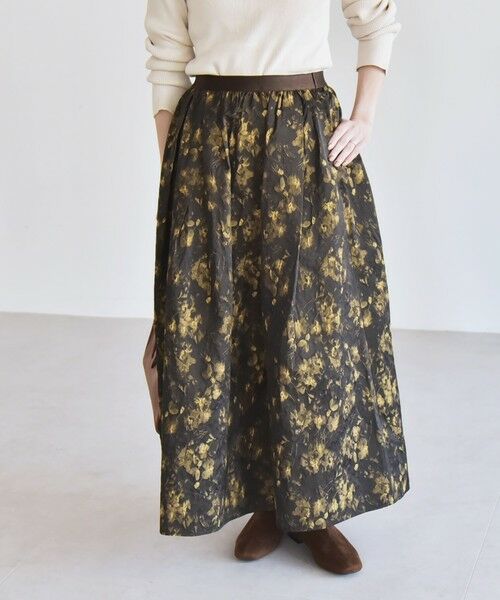 SHIPS / シップス ロング・マキシ丈スカート | quaranciel:〈洗濯機可能〉フラワー ジャカード タック ギャザー フレア スカート | 詳細27