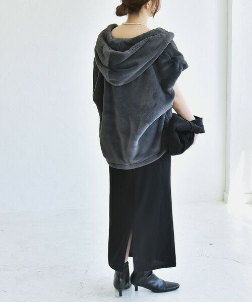 SHIPS / シップス その他アウター | quaranciel: フーディー フェイクファー ドロスト ジップ ショート ベスト | 詳細2