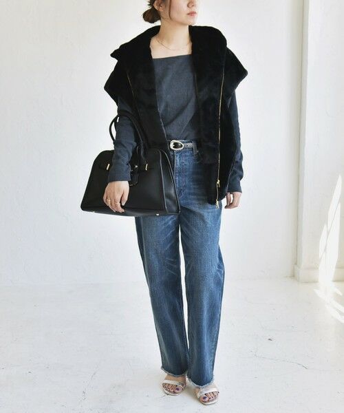 SHIPS / シップス その他アウター | quaranciel: フーディー フェイクファー ドロスト ジップ ショート ベスト | 詳細21