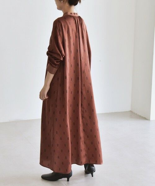 SHIPS / シップス ロング・マキシ丈ワンピース | quaranciel:〈手洗い可能〉モノグラム ドット ロング シャツ ワンピース | 詳細15