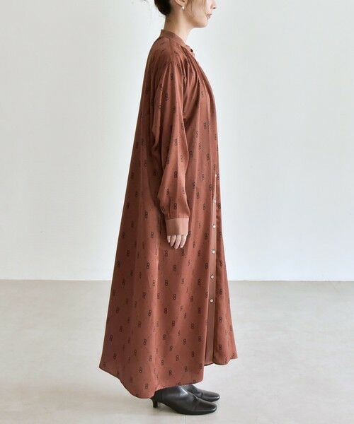 SHIPS / シップス ロング・マキシ丈ワンピース | quaranciel:〈手洗い可能〉モノグラム ドット ロング シャツ ワンピース | 詳細26