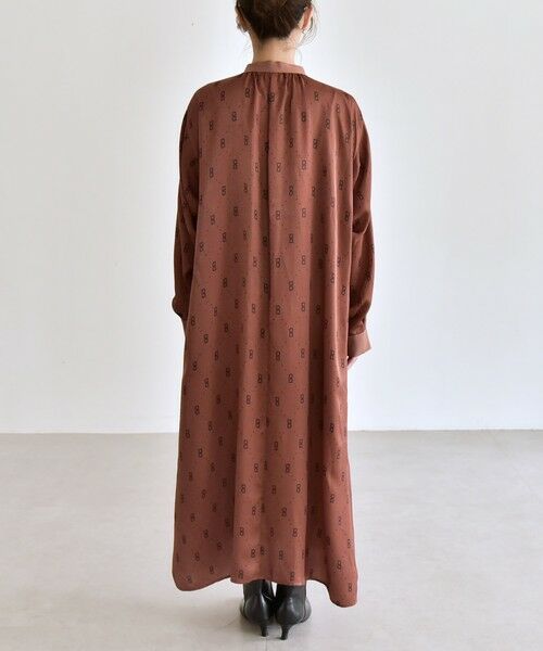 SHIPS / シップス ロング・マキシ丈ワンピース | quaranciel:〈手洗い可能〉モノグラム ドット ロング シャツ ワンピース | 詳細27