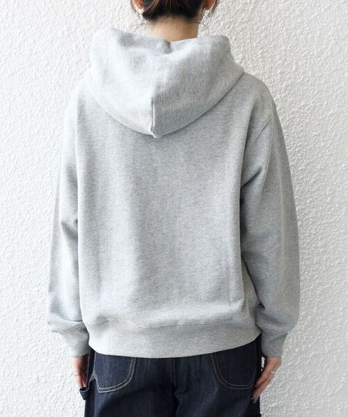 SHIPS / シップス パーカー | 《一部追加予約》【SHIPS any別注】THE KNiTS:〈洗濯機可能〉ロゴプリント フーディー パーカー | 詳細17