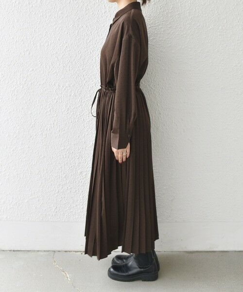 SHIPS / シップス ロング・マキシ丈ワンピース | SHIPS Colors:〈手洗い可能〉ドット プリント プリーツ シャツ ワンピース | 詳細24