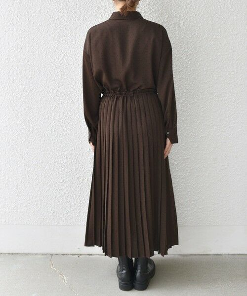 SHIPS / シップス ロング・マキシ丈ワンピース | SHIPS Colors:〈手洗い可能〉ドット プリント プリーツ シャツ ワンピース | 詳細25