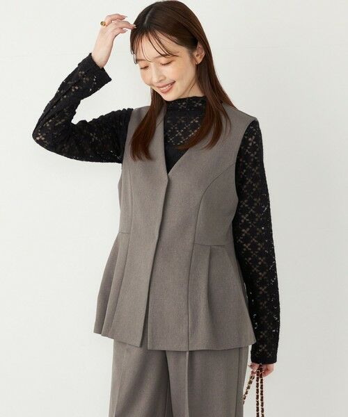 SHIPS for women/シップスウィメン SHIPS Colors:〈手洗い可能〉ウールライク ペプラム ベスト(セットアップ対応可能) グレー ONE SIZE SHIPS for women/シップスウィメン SHIPS Colors:〈手洗い可能〉ウールライク ペプラム ベスト(セットアップ対応可能) グレー ONE SIZE