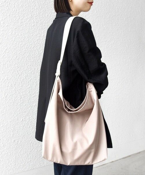 SHIPS / シップス トートバッグ | 【WEB限定】ベルト デザイン ハンドル A4 トート バッグ | 詳細14