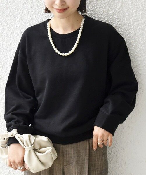 SHIPS / シップス スウェット | 【WEB限定】〈手洗い可能〉パール調 ネックレス チャーム 付 ドルマン スウェット | 詳細5