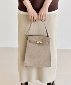 SHIPS / シップス ショルダーバッグ | quaranciel: ベルトデザイン スクエア ショルダー バッグ