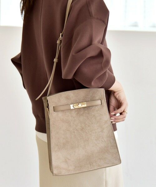 SHIPS / シップス ショルダーバッグ | quaranciel: ベルトデザイン スクエア ショルダー バッグ | 詳細14