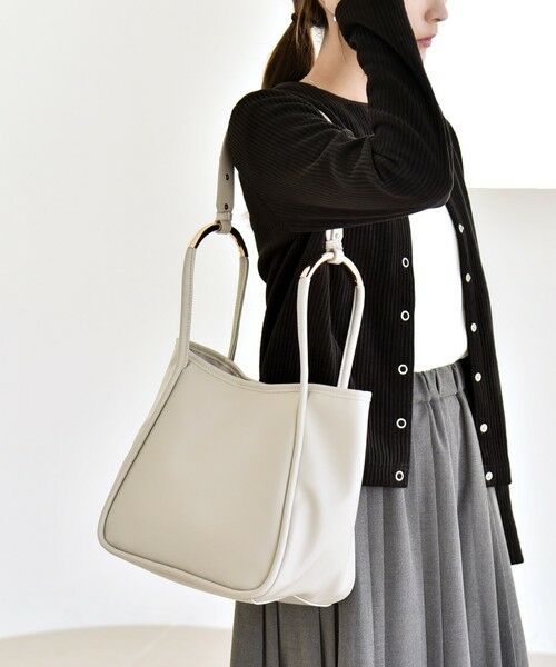 SHIPS / シップス トートバッグ | quaranciel: A4 メタルハンドル 2way スクエア トートバッグ | 詳細2