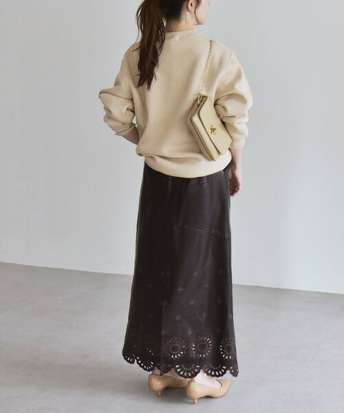 SHIPS / シップス スウェット | 《一部追加予約》ANGE IN DISGUISE:〈手洗い可能〉フォト＆ロゴ スウェット | 詳細2