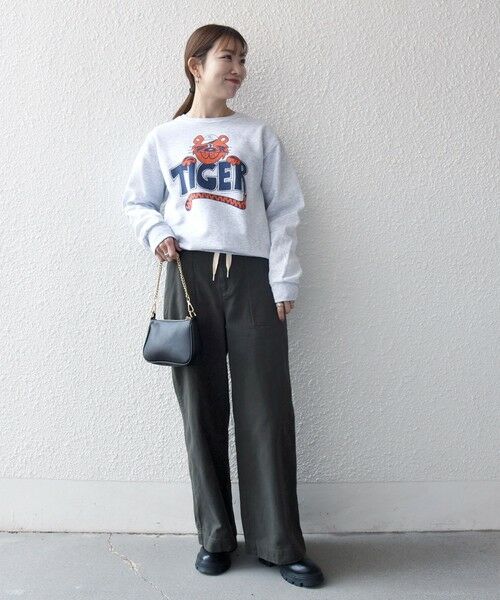 SHIPS / シップス スウェット | 《追加予約》The BOOK STORE:〈洗濯機可能〉タイガー プリント 裏起毛 スウェット | 詳細11