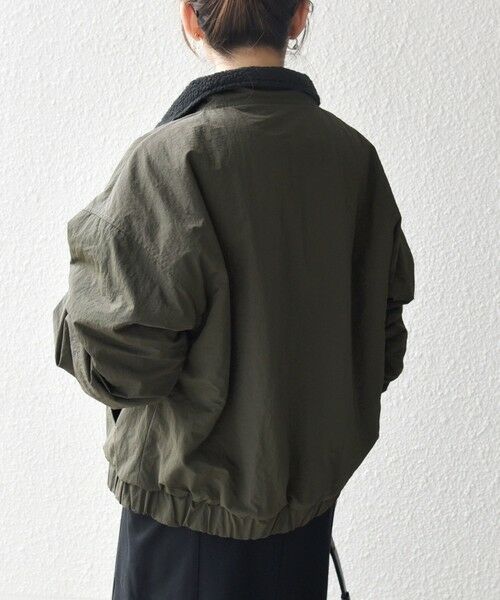 SHIPS / シップス ブルゾン | SHIPS any: ナイロン × ボア リバーシブル スタンドカラー ショート ブルゾン | 詳細29