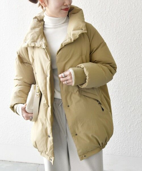 SHIPS / シップス ダウンジャケット・ベスト | SHIPS any: ナイロン スタンドカラー ダウン コクーン コート | 詳細18