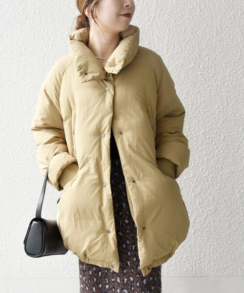 SHIPS / シップス ダウンジャケット・ベスト | SHIPS any: ナイロン スタンドカラー ダウン コクーン コート | 詳細27