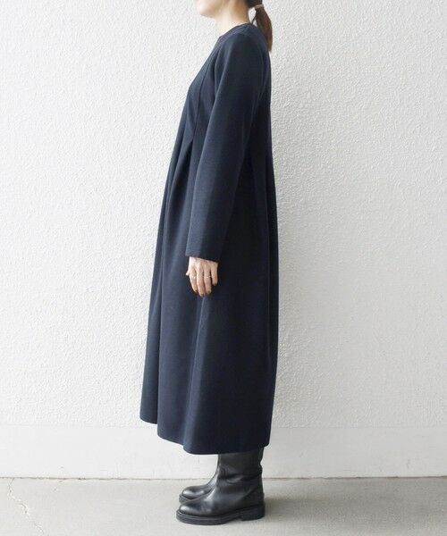 SHIPS / シップス ロング・マキシ丈ワンピース | SHIPS any: エア ニードル クルーネック タック フレア ワンピース | 詳細26