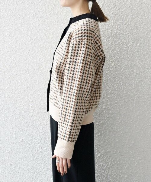 SHIPS / シップス カーディガン・ボレロ | 《一部追加予約》SHIPS any:〈手洗い可能〉モールヤーン クルーネック 千鳥柄 カーディガン | 詳細17
