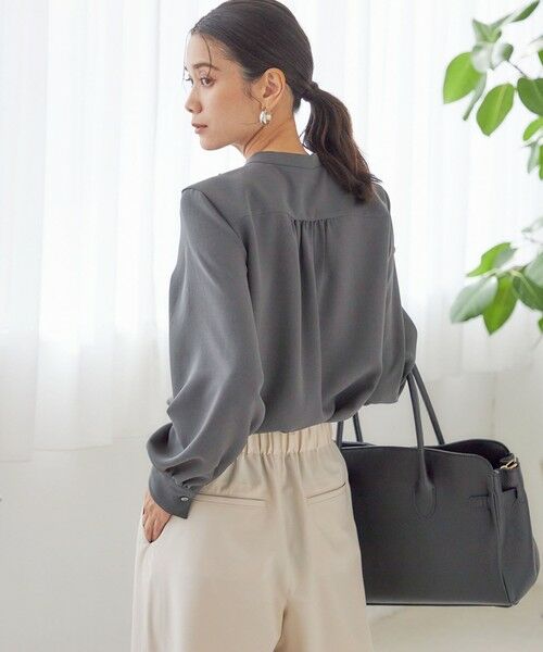 SHIPS / シップス シャツ・ブラウス | 〈洗濯機可能〉ポリエステル カルゼ フリル ブラウス | 詳細18