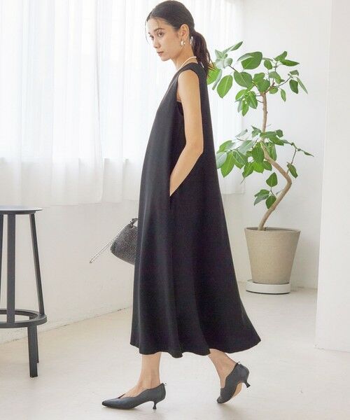 SHIPS / シップス ロング・マキシ丈ワンピース | little black: リュクス エア ノースリーブ フレア ロング ワンピース（セレモニー対応可） | 詳細2