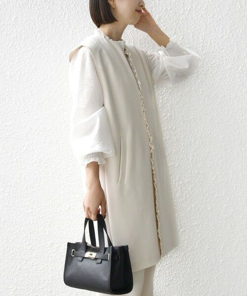 SHIPS / シップス ベスト | 【SHIPS別注】kaene:〈洗濯機可能〉ダンボール フリル ロング ジレ（セレモニー対応可） | 詳細4