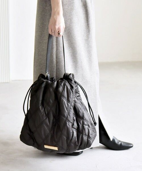 SHIPS / シップス トートバッグ | quaranciel: キルティング ワンハンドル ドロスト トート バッグ（A4対応） | 詳細12