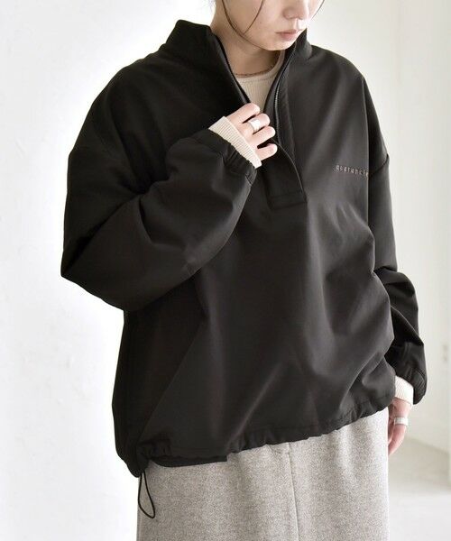 SHIPS / シップス その他トップス | quaranciel:〈洗濯機可能〉ハーフ ジップ ロゴ 刺繍 ドロスト プルオーバー | 詳細4