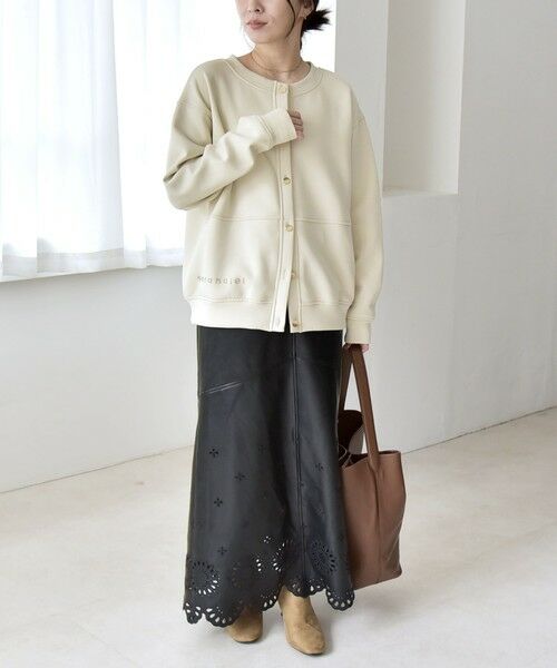 SHIPS / シップス スウェット | quaranciel:〈洗濯機可能〉スタッズ ロゴ ダンボール スウェット カーディガン | 詳細1