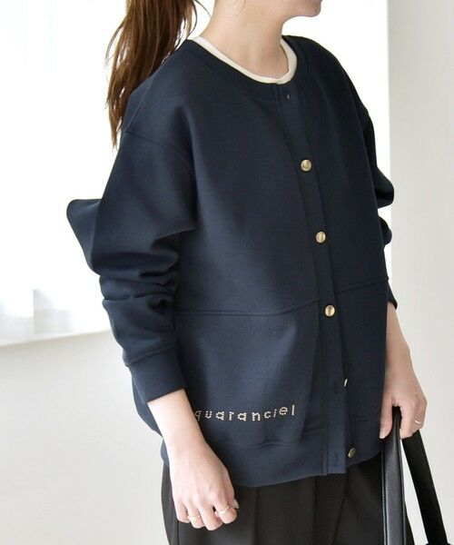 SHIPS / シップス スウェット | quaranciel:〈洗濯機可能〉スタッズ ロゴ ダンボール スウェット カーディガン | 詳細24