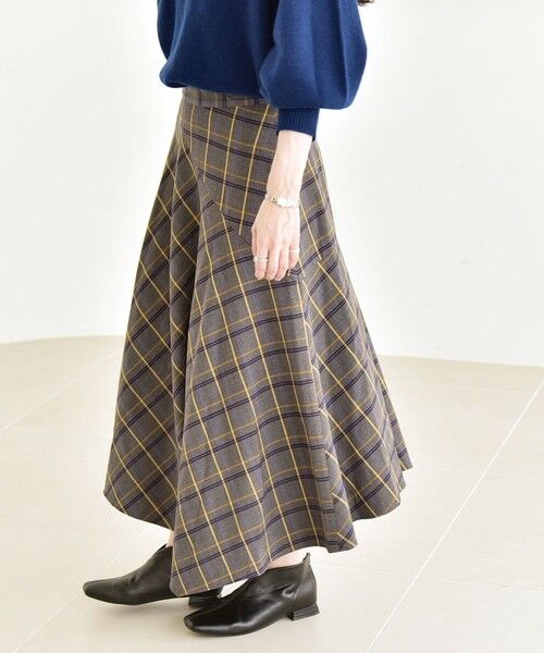 SHIPS / シップス ロング・マキシ丈スカート | quaranciel:〈洗濯機可能〉アシンメトリー ヘム フレア チェック スカート | 詳細4