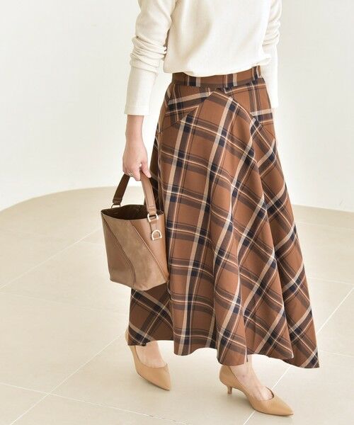 SHIPS / シップス ロング・マキシ丈スカート | quaranciel:〈洗濯機可能〉アシンメトリー ヘム フレア チェック スカート | 詳細15