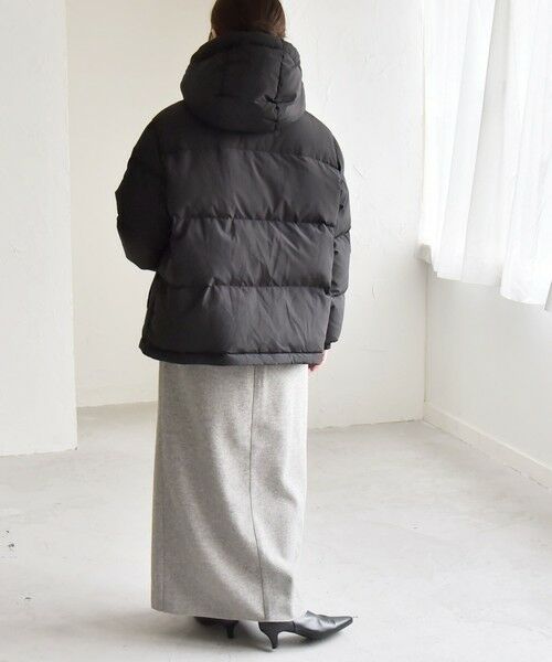 SHIPS / シップス ダウンジャケット・ベスト | quaranciel: フーディー & ハイネック 2way ショート ダウン ジャケット | 詳細24