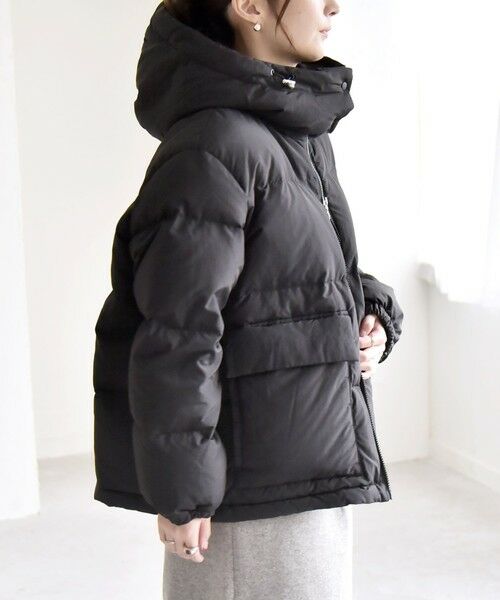 SHIPS / シップス ダウンジャケット・ベスト | quaranciel: フーディー & ハイネック 2way ショート ダウン ジャケット | 詳細27