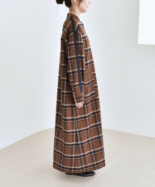 SHIPS / シップス ロング・マキシ丈ワンピース | quaranciel: バンドカラー ライン チェック ポケット シャツ ワンピース | 詳細27