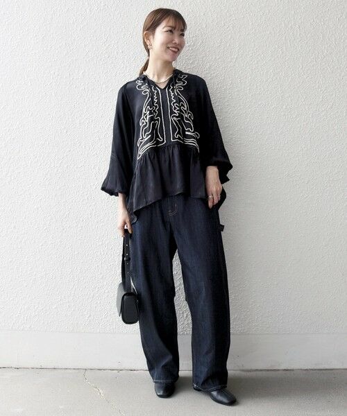 SHIPS / シップス シャツ・ブラウス | SHIPS any:〈洗濯機可能〉サテン 刺繍 スキッパー ペプラム ブラウス | 詳細1