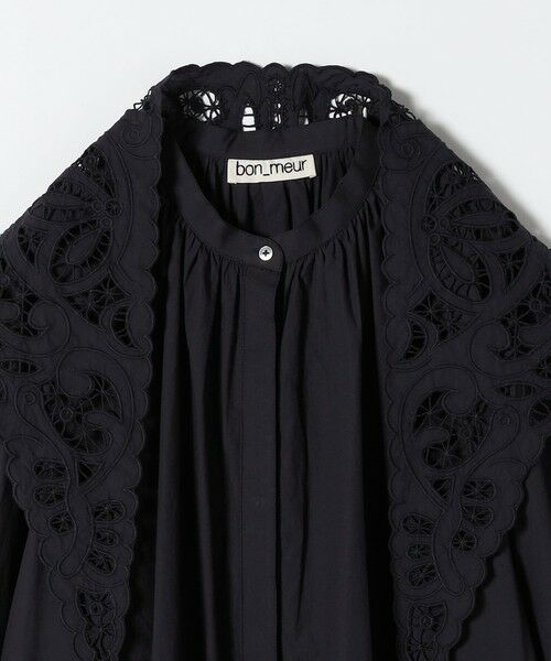 SHIPS / シップス シャツ・ブラウス | bon_meur:〈洗濯機可能〉レース スカーフ付き バンドカラー ギャザー パフ シャツ | 詳細21