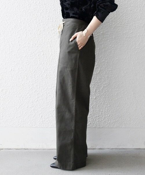 SHIPS / シップス チノ・ワークパンツ | SHIPS any:〈洗濯機可能〉ドロスト イージー ワイド ストレート ベイカー パンツ | 詳細10