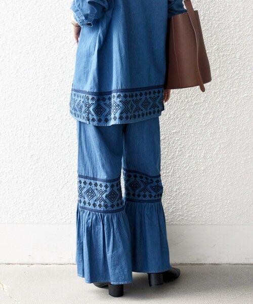 SHIPS / シップス デニムパンツ | bon_meur:〈洗濯機可能〉エンブロイダリー ギャザー フレア デニム イージー パンツ | 詳細6