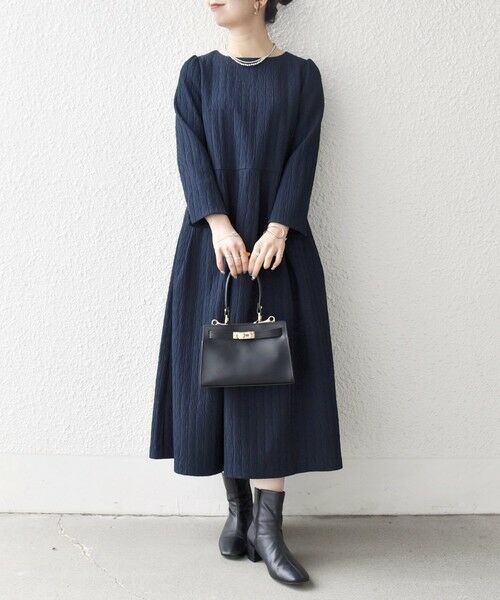 SHIPS / シップス ロング・マキシ丈ワンピース | 《予約》SHIPS any:〈手洗い可能〉ジャカード ウエスト タック ノーカラー ワンピース［NAVY BLUE］ | 詳細20
