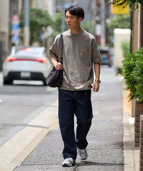 SHIPS / シップス Tシャツ | 【WEB限定】SHIPS:〈汗染み防止加工〉ワンポイントロゴ ビッグシルエットヘビーウェイトTシャツ | 詳細17