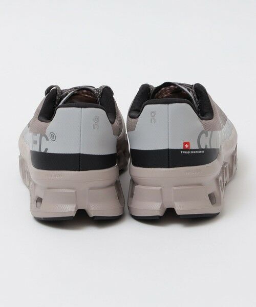 SHIPS / シップス スニーカー | On: Cloudmonster | 詳細3