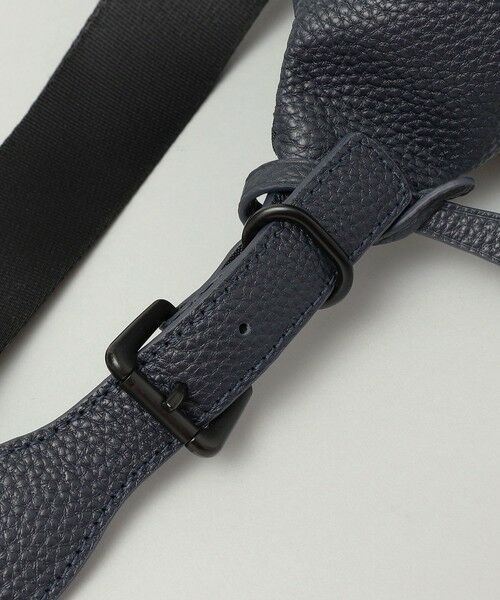 SHIPS / シップス メッセンジャーバッグ・ウエストポーチ | SHIPS: シュリンクレザー × ファブリック コンビ ウエスト バッグ (ボディバッグ) | 詳細11