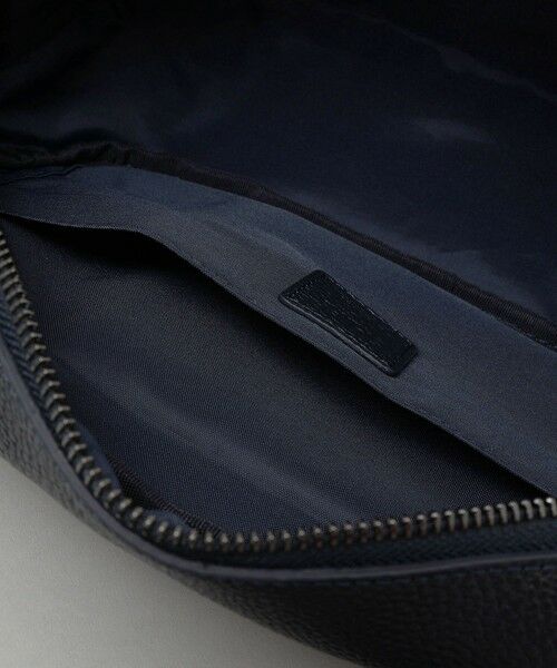 SHIPS / シップス メッセンジャーバッグ・ウエストポーチ | SHIPS: シュリンクレザー × ファブリック コンビ ウエスト バッグ (ボディバッグ) | 詳細14