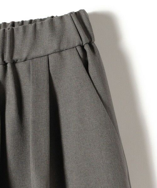 SHIPS / シップス ショート・ハーフ・半端丈パンツ | 《一部追加予約》〈洗濯機可能〉ドロスト タック ハーフ パンツ | 詳細15