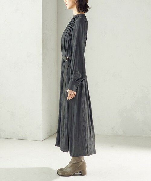 SHIPS / シップス ロング・マキシ丈ワンピース | 〈手洗い可能〉カッセン ギャザー ベルト付き 長袖 ワンピース | 詳細18