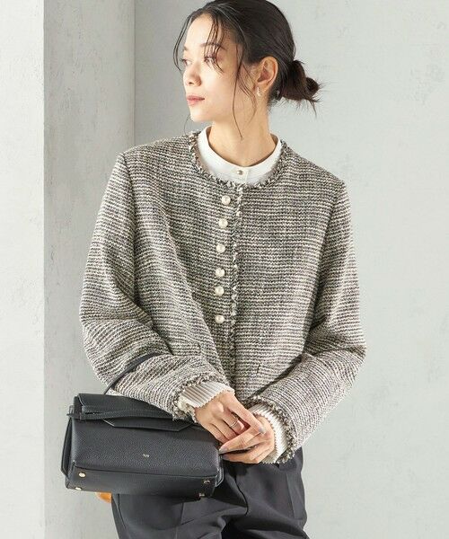 SHIPS / シップス ノーカラージャケット | 《予約》トライスピン 杢 ツイード パール モチーフ ボタン ジャケット（セレモニー対応可） | 詳細26