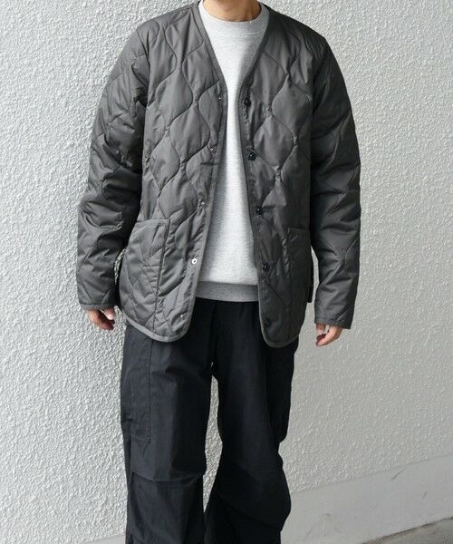 SHIPS / シップス ダウンジャケット・ベスト | 【SHIPS any別注】TAION: 〈手洗い可能〉ダウンキルト スリット ボタン カーディガン◇ | 詳細3