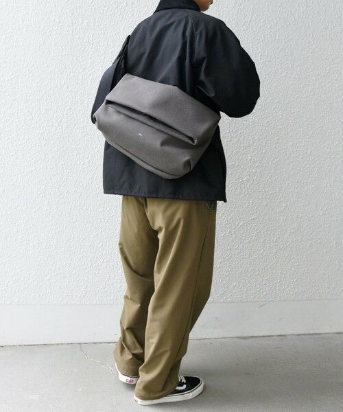 SHIPS / シップス ショルダーバッグ | 【SHIPS any 別注】Filer: 〈撥水加工〉トロピカル ビッグ ショルダーバッグ◇ | 詳細2