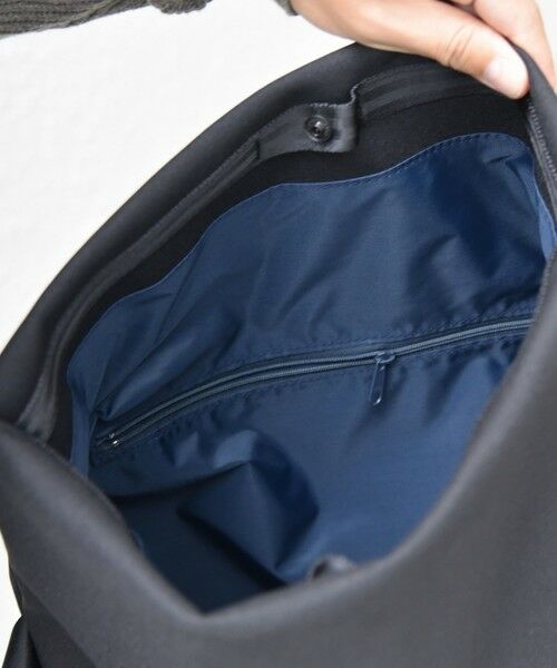 SHIPS / シップス ショルダーバッグ | 【SHIPS any 別注】Filer: 〈撥水加工〉トロピカル ビッグ ショルダーバッグ◇ | 詳細23